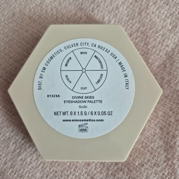EM cosmetics Divine Skies Eyeshadow Palette - Rodin - Picture 4 of 5